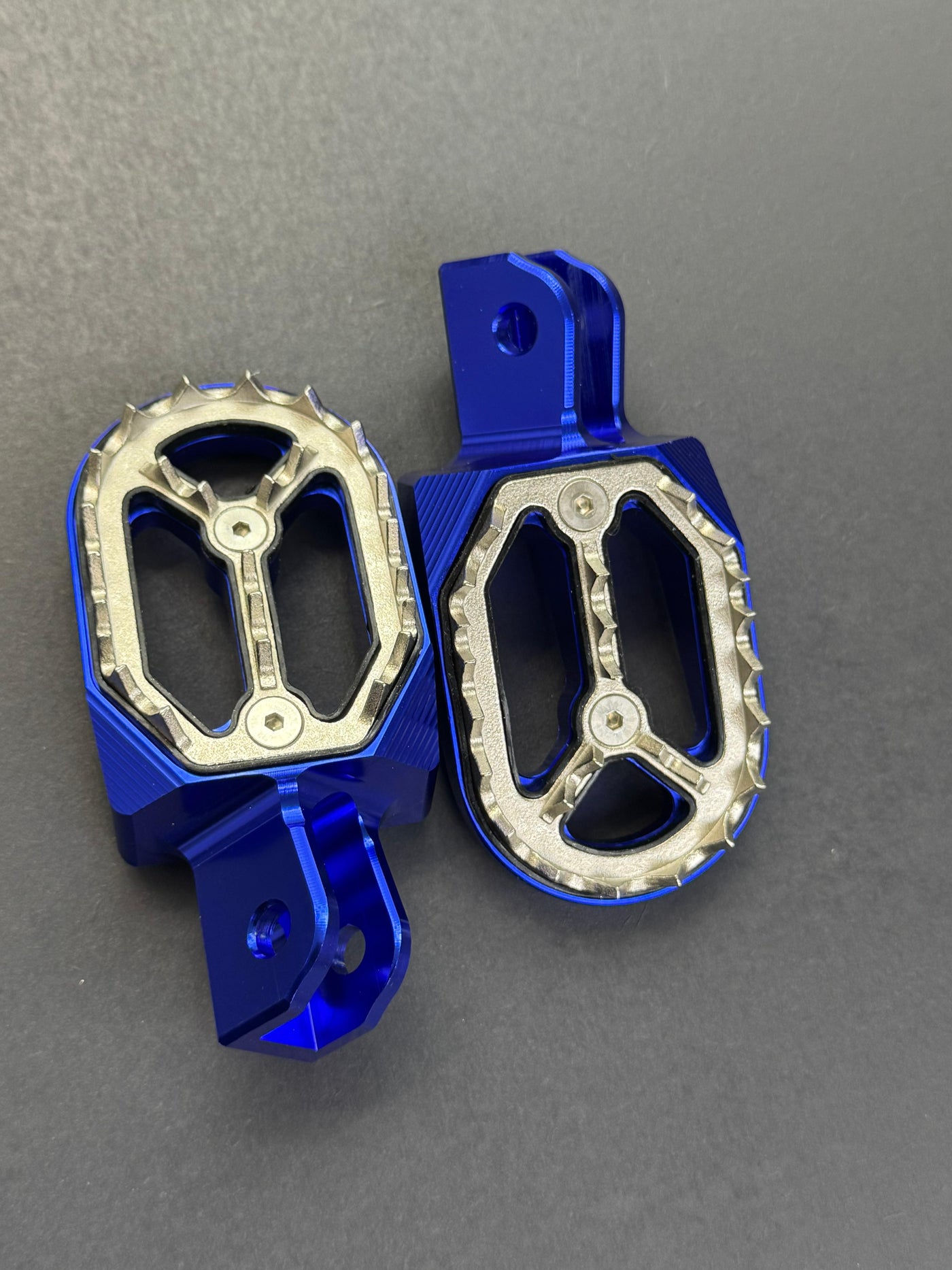 Foot pegs surron lbx/lb talaria sting R
